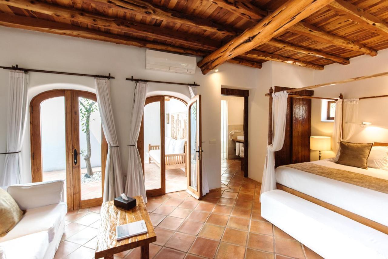 Landhaus Atzaro Santa Eulària des Riu